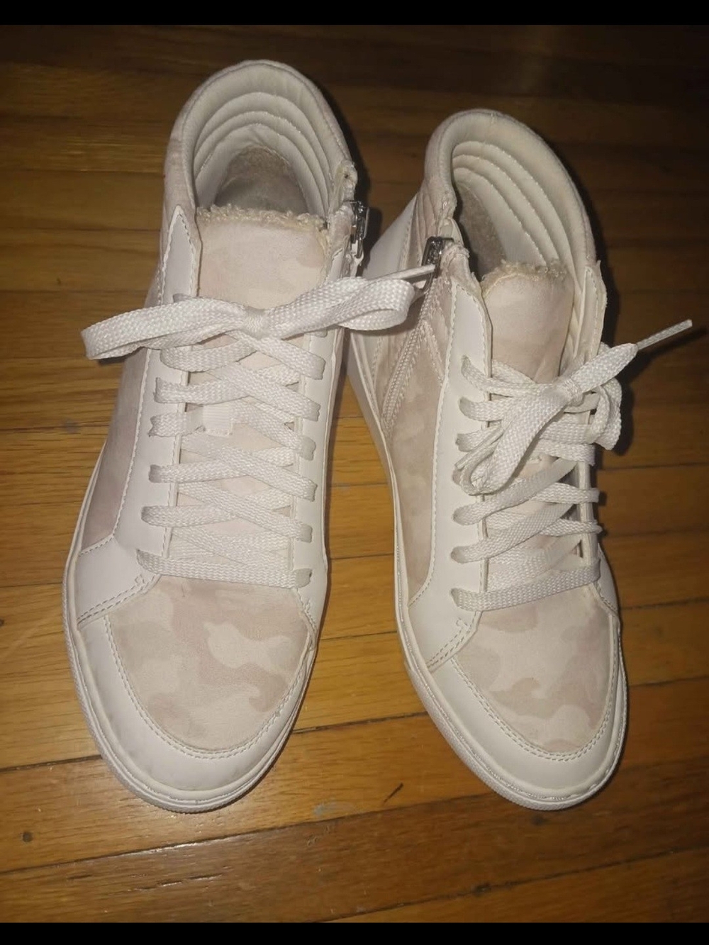Women’s Light Beige High-Top Sneakers - Stylish Casual Comfort